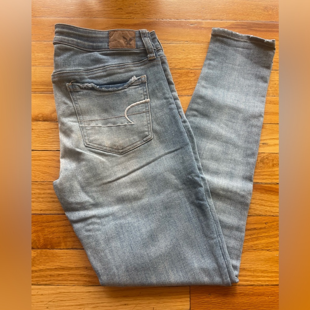 American Eagle Jeans (light wash) size 10